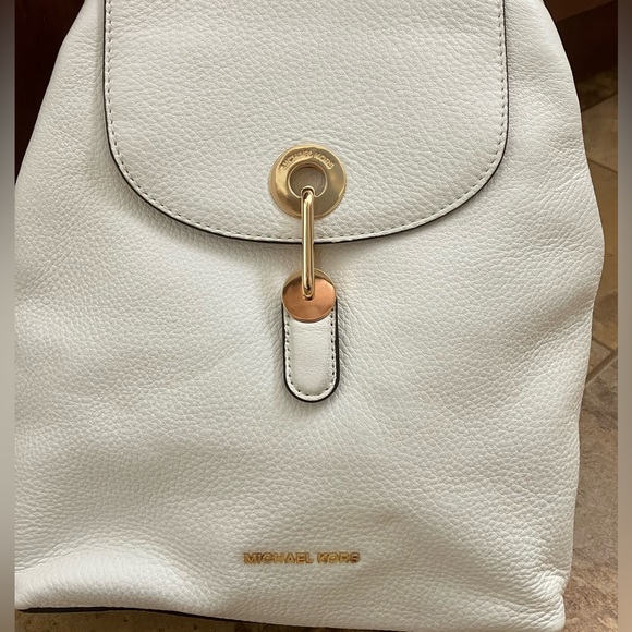Michael Kors backpack - Picture 2 of 6